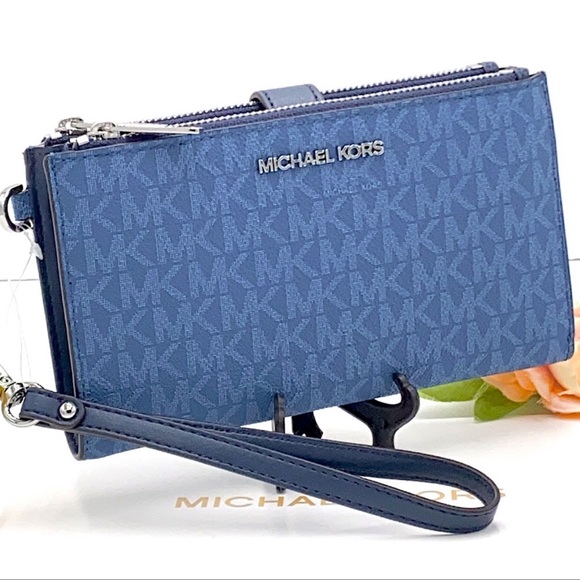 MICHAEL KORS LARGE DOUBLE ZIP WRISTLET DK CHAMBRAY - Picture 3 of 15